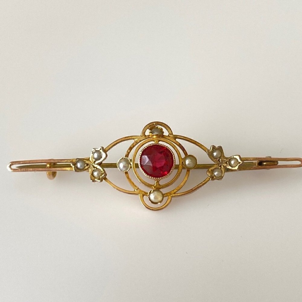 Vintage Antique 10k Yellow Gold Seed Pearl Ruby-Tone Red Glass Bar Brooch Pin